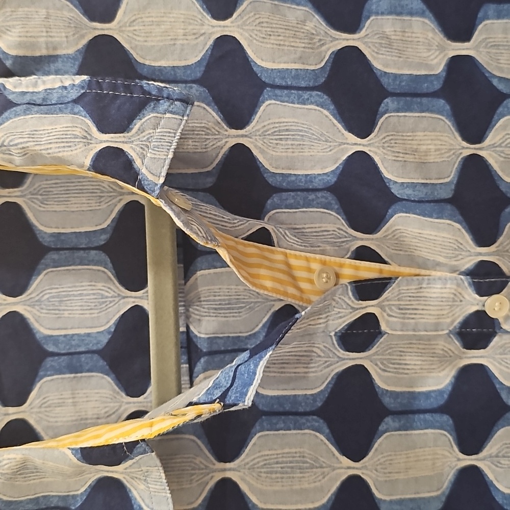 J. McLaughlin Size Medium Blue Print With Yellow Stripe Accents Shirt EUC - Picture 2 of 9